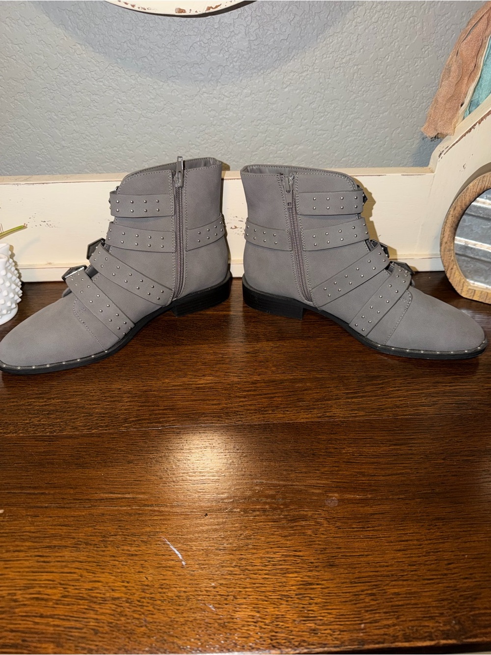🎉Forever 21 Gray Studded Buckle Ankle Booties - Picture 2 of 11
